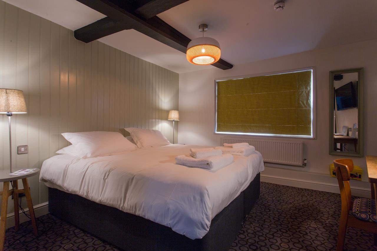 The Dolphin Hotel Newbury  Kültér fotó