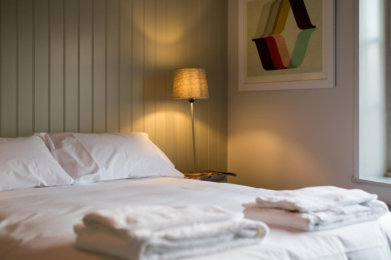 The Dolphin Hotel Newbury  Kültér fotó