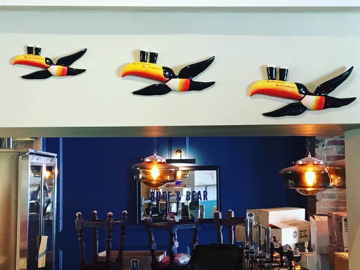 The Dolphin Hotel Newbury  Kültér fotó